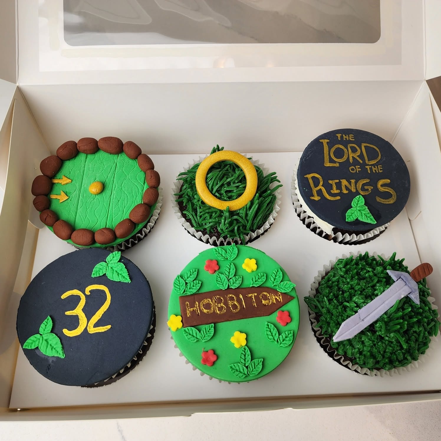 Custom cupcakes by Tacouri Cuisine